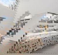 Beyond Bliss - Guesthouse 1 - Internet Find