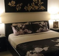 Palm Lakeside - Bowen Whitsundays Wifi Netflix Private Cool Luxury - Internet Find