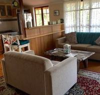 Boonah Cottage - Internet Find