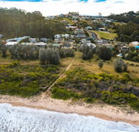 SeaSands Luxury Escape - Internet Find