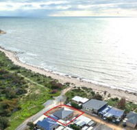 Lady Bay Getaway 12 Lady Bay - Internet Find