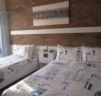 Barham Club Motor Inn - Internet Find