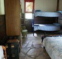 Bogie River Bush House - Internet Find