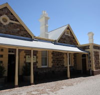 Burra Railway Station Bed  Breakfast - Internet Find