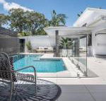 Noosaville Hideaway - Internet Find