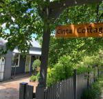 Cinta Cottage - Internet Find