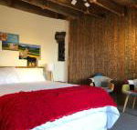 Bed in a Shed Too - Internet Find