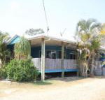 CASTAWAY BEACH HOUSE - Internet Find