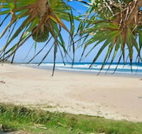 Shelly Beach House 1 - Internet Find