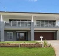 House on the Hill Lennox Head WiFi Air conditioning - Internet Find