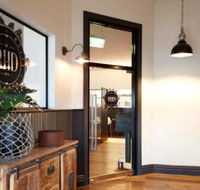 The Royal Hotel Drouin - Internet Find