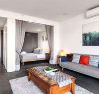 Spacious 1BD 50m From Chapel Street - Internet Find