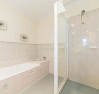 Panorama 7 Stacey Drive - Internet Find