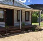 Rail Trail Cottage - Internet Find