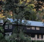 Walhalla Coach House - Internet Find