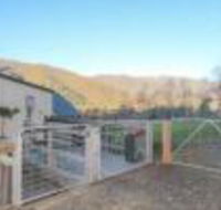 The Loft at Smoko Rise - Internet Find