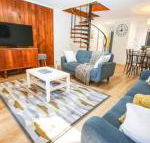 Cedar Holiday Units Apartment 5 - Internet Find