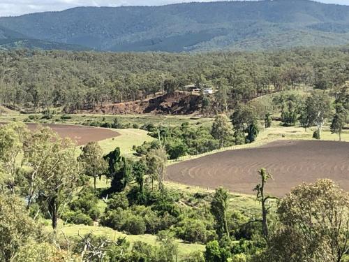 Oakview QLD Internet Find