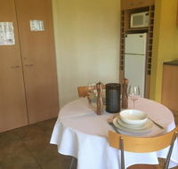 Romantic Cottage for 2Sunken Spa BathOtway Range - Internet Find