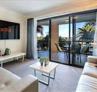 Gold Coast Apartment at Sandcastles on Broadwater - Internet Find