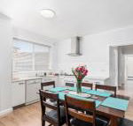 Wattle Grove Villa - Internet Find