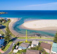 THE BEACH HOUSE Gerroa 4pm check out Sundays - Internet Find