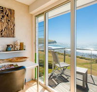 PENZANCE Gerroa Beachfront to Shelley Beach  4pm check out Sundays - Internet Find