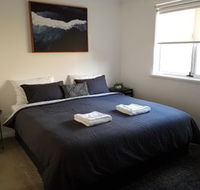 Oceanside Retreat Busselton - Internet Find