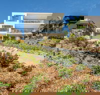 Sur La Mer Two Bedroom - Internet Find