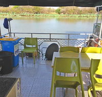 Mary River House Boats - Internet Find