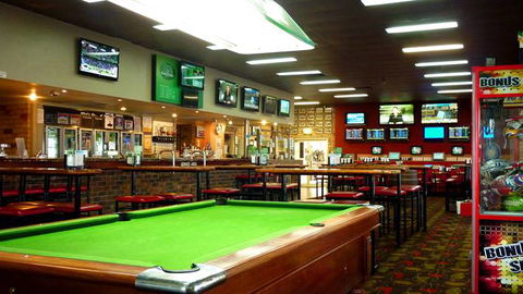 Shearers Arms Tavern - Internet Find 3