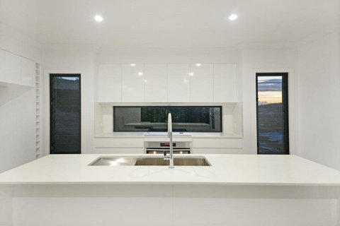 Lindsay Bates Building Pty Ltd - Internet Find 0