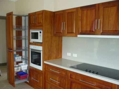 Tony Sorbello Cabinetmaker - Internet Find 2