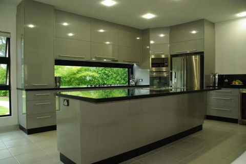 Top Notch Cabinets - Internet Find 0