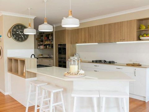 Keys & Co Kitchens - Internet Find 3