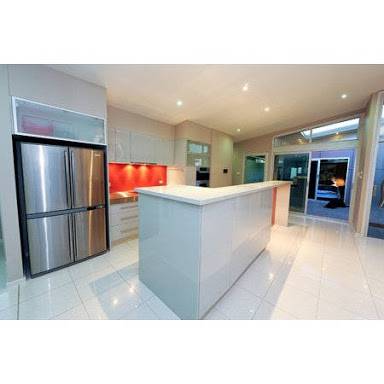M & P Hamilton Kitchens - Internet Find 2