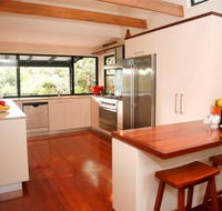 Kameo Kitchens - Internet Find