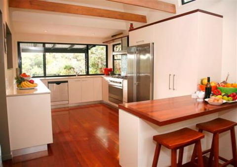 Kameo Kitchens - Internet Find 0