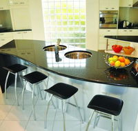 Advance Kitchens - Internet Find
