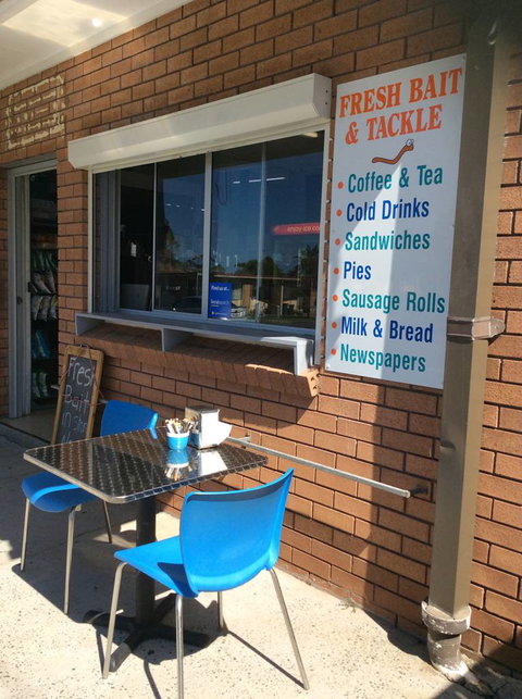 B & T Cafe - Internet Find 2