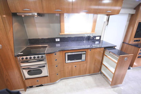 Jacana Motor Homes–Caravans - Internet Find 4