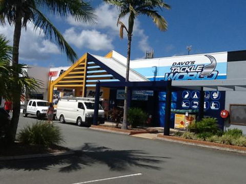 Davo’s Tackle World Noosa - Internet Find 2