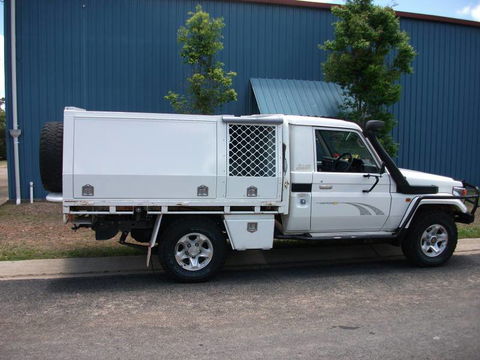 Robertson’s Fabrications - Internet Find 1
