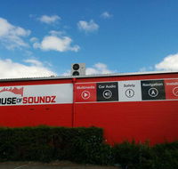 House of Soundz - Internet Find