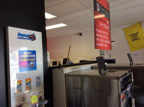 Executive Laundrette - Internet Find 1