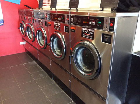 Executive Laundrette - Internet Find 2