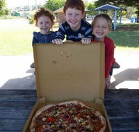Rosscos Pizza - Internet Find