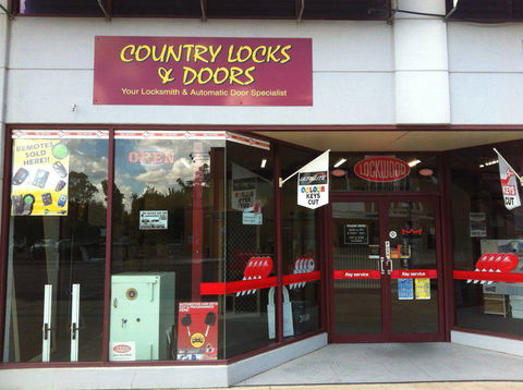 Country Locks & Doors - Internet Find 2