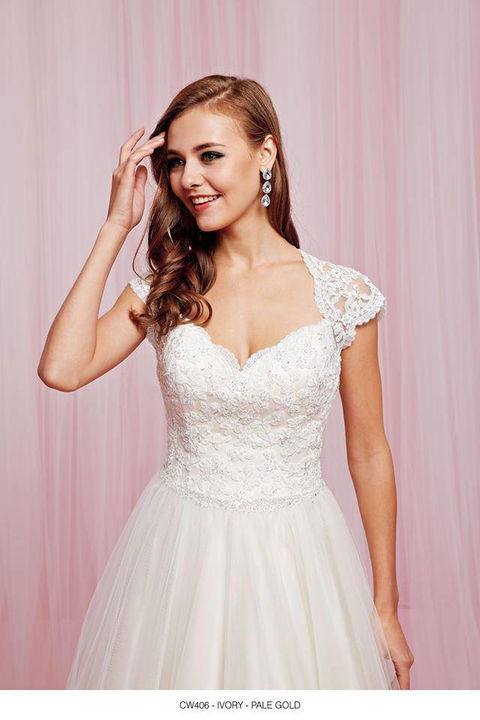 Lasting Impressions Bridal & Formal Wear - Internet Find 2