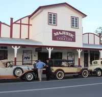 Majestic Theatre - Internet Find